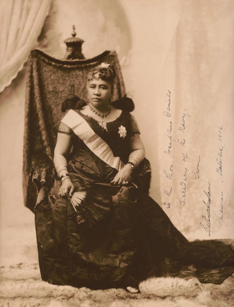 Photo of Queen Liliʻuokalani, 1891