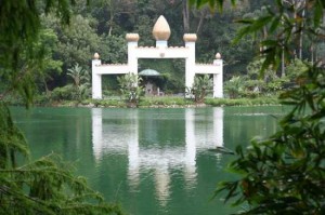 Self-Realization Fellowship Lake Shrine