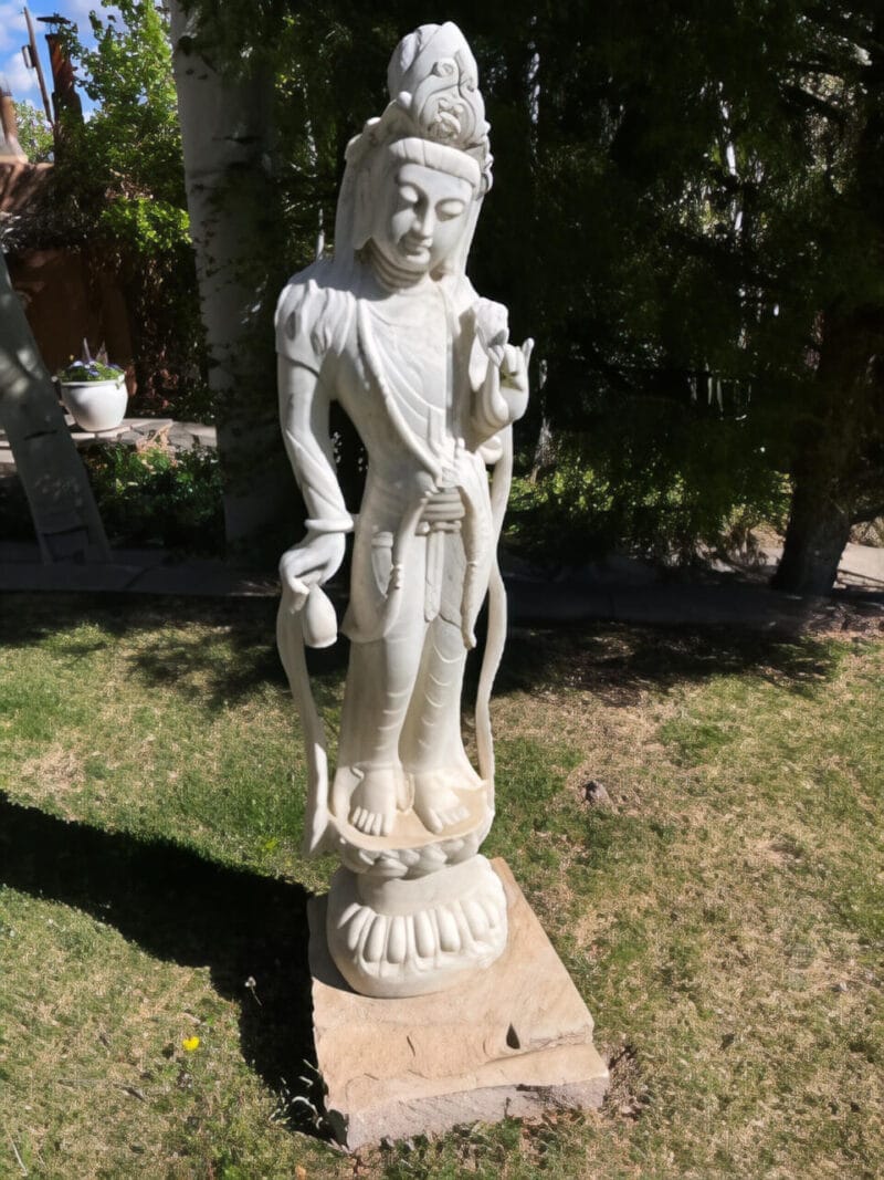 Statue of Quan Yin
